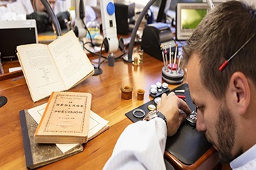 积家表售后维修服务点在哪